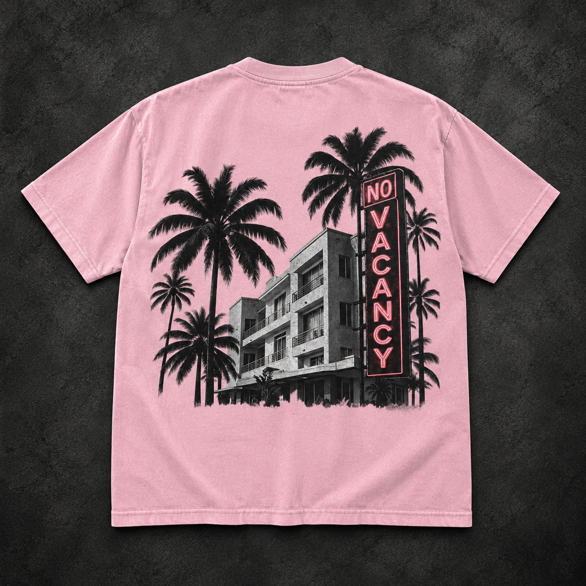 NO VACANCY GRAPHIC TEE